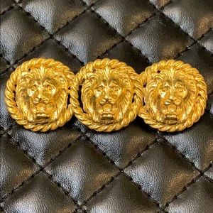 Vintage Jewelry - Designer Vintage Gold Lion Head Brooch Bar Vintage Jewelry - Designer Vintage Gold Lion Head Brooch Bar
